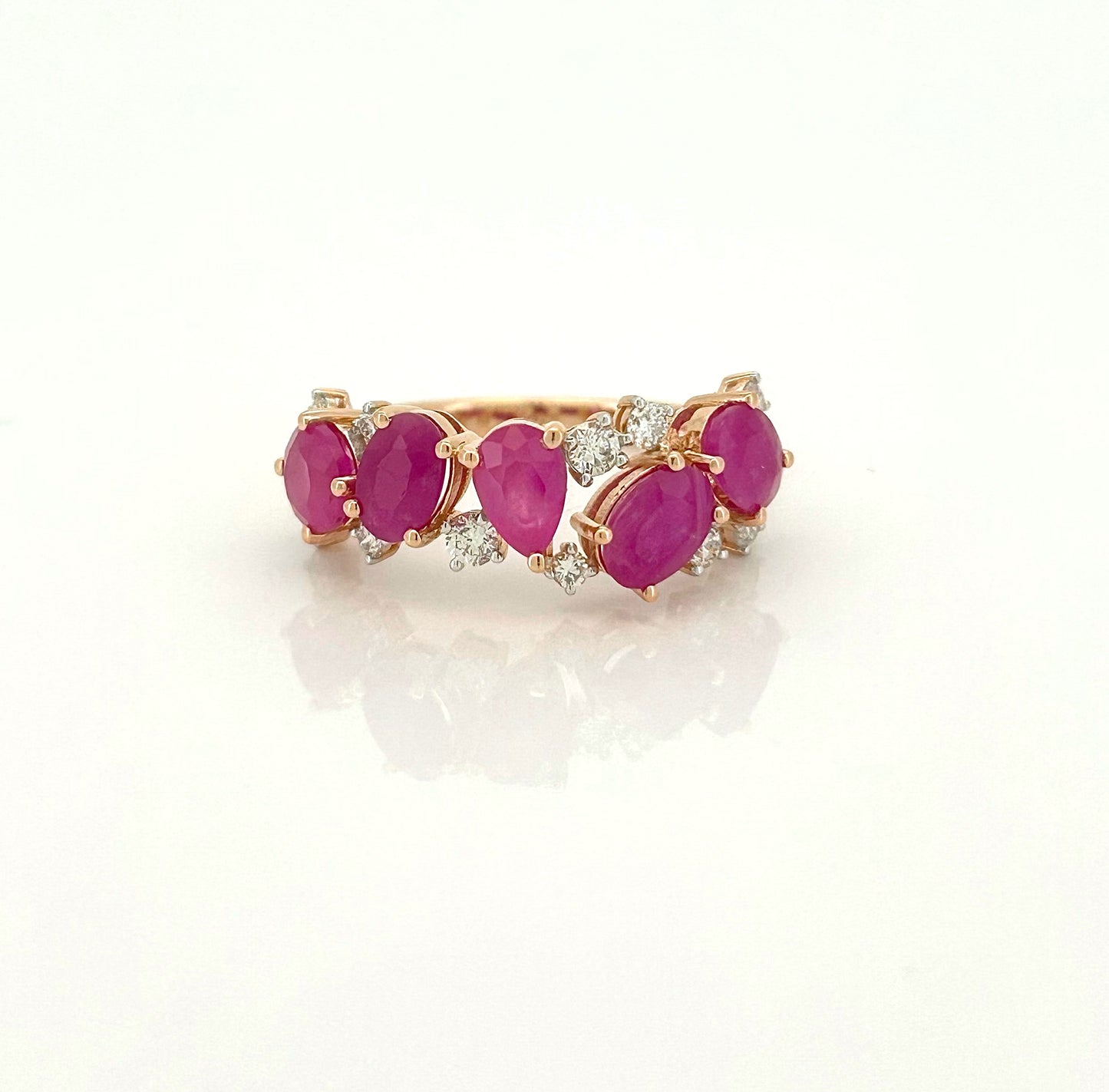 Carel 18K Thorn Ruby Diamond Ring