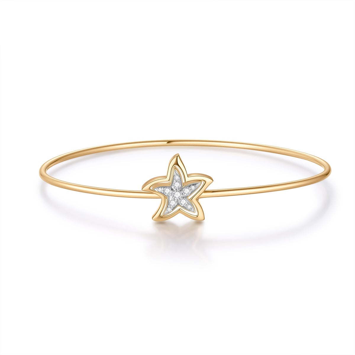 Carel 18K Diamon Star Bangle